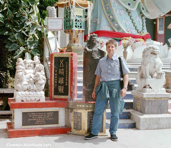 Familien- und Erfolgs-Buddhastatue